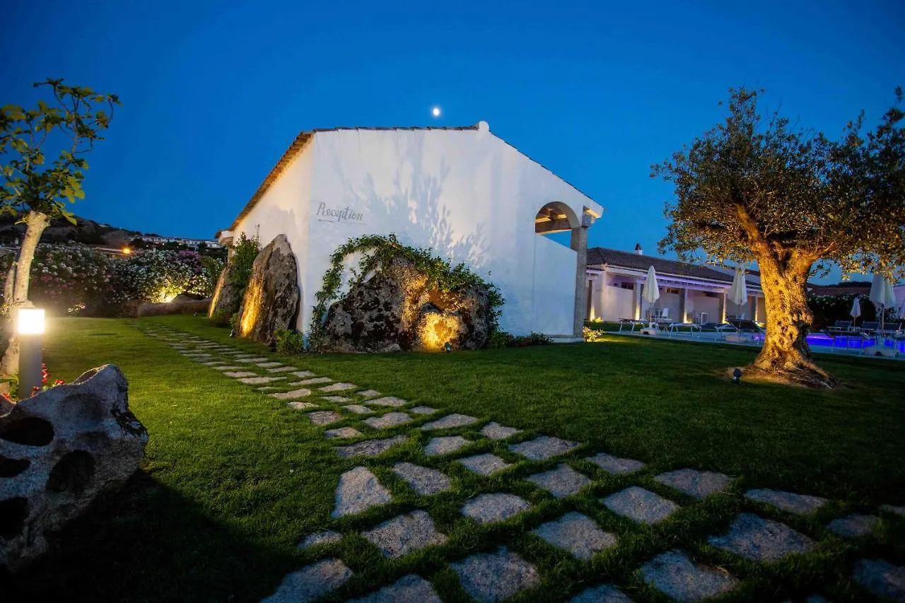 Panzió La Corte Di Pulicinu Baja Sardinia