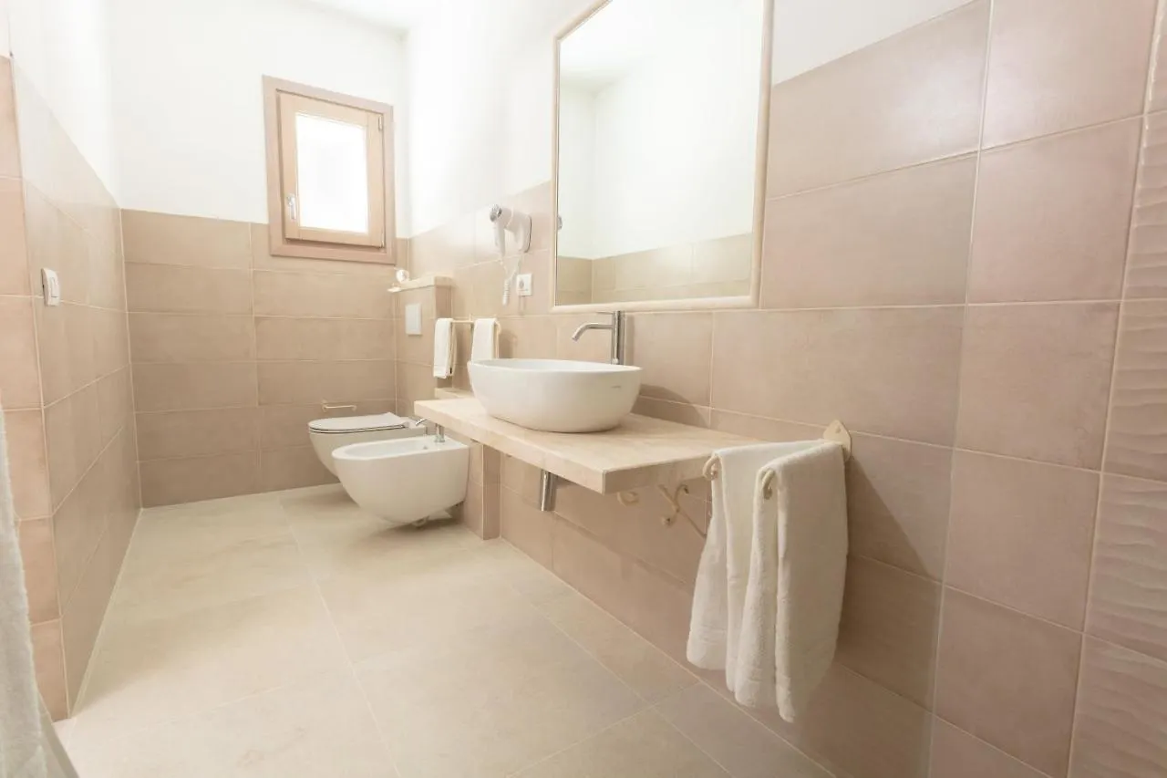 Bed & Breakfast La Corte Di Pulicinu Baja Sardinia Italy