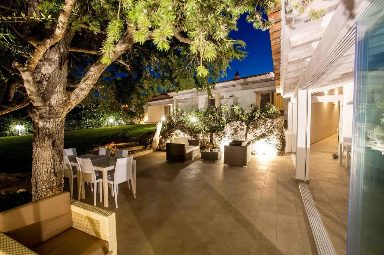 La Corte Di Pulicinu Baja Sardinia Bed & Breakfast